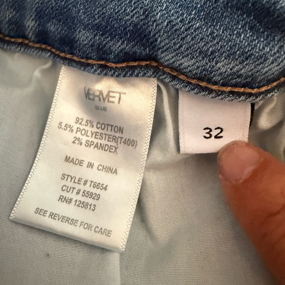 Boot Cut Jeans perfect for Rodeo! - Picture 5 of 6